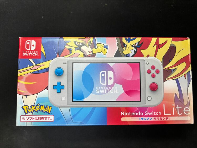 Nintendo Switch Lite ザシアン・ザマゼンタ（ゲーム機本体・ゲームソフト）の商品画像 - 査定依頼日：2025年8月22日 - 最高査定価格：14,000円
