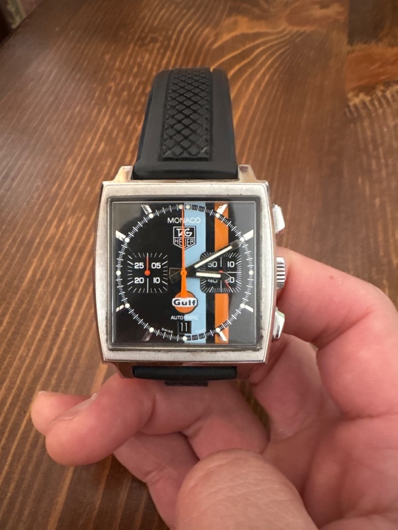 タグホイヤー モナコ CW2111（高級時計）の商品画像 - 査定依頼日：2026年3月15日 - 最高査定価格：540,000円