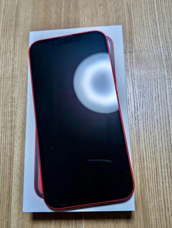 iPhone 14 128GB SIMフリー（スマホ）の商品画像 - 査定依頼日：2026年1月21日 - 最高査定価格：50,000円