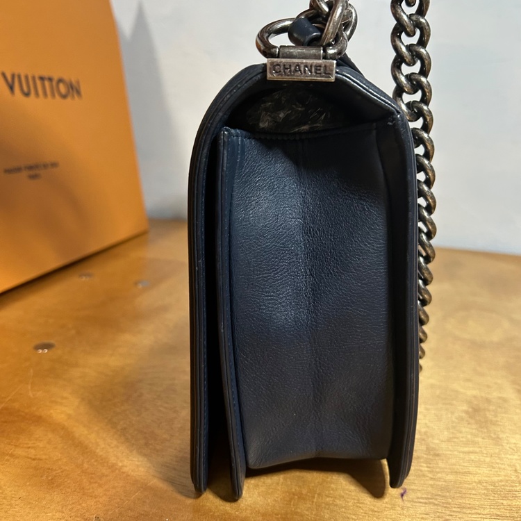 ボーイシャネル　ショルダーバッグ（ブランドバッグ）の商品画像 - 査定依頼日：2026年3月4日 - 最高査定価格：270,000円