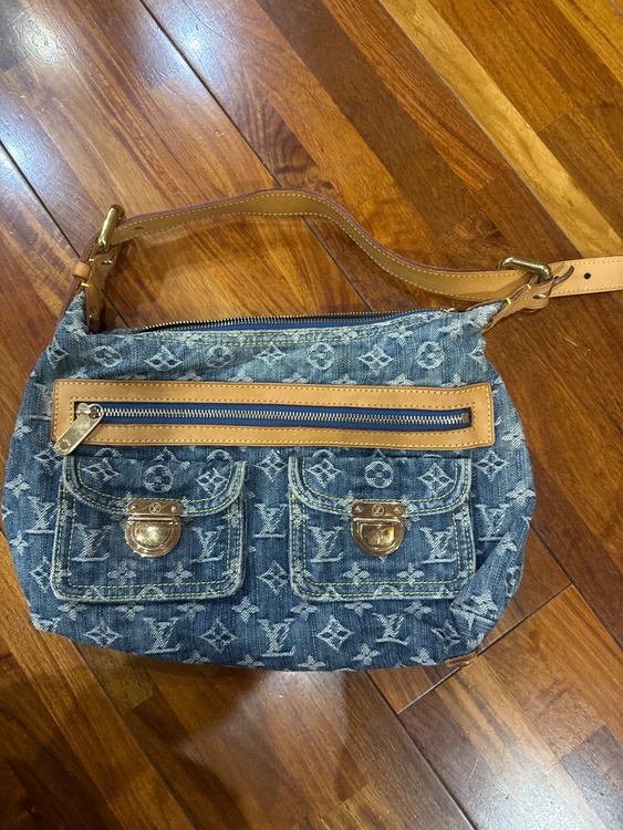 モノグラムデニム（ブランドバッグ）の商品画像 - 査定依頼日：2026年2月26日 - 最高査定価格：120,000円