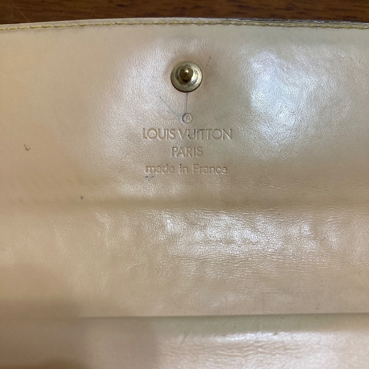 ルイヴィトン マルチカラー （ブランドバッグ）の商品画像 - 査定依頼日：2025年12月8日 - 最高査定価格：35,000円