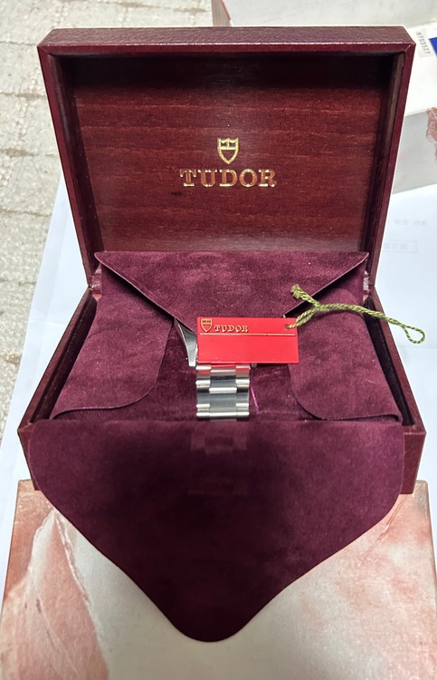 チューダー その他 7926（高級時計）の商品画像 - 査定依頼日：2025年8月15日 - 最高査定価格：540,000円