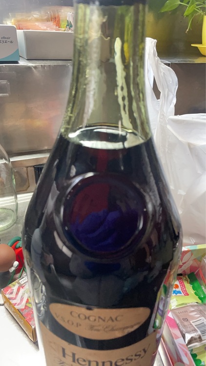 ブランデー ヘネシー （お酒）の商品画像 - 査定依頼日：2026年3月16日 - 最高査定価格：40,000円