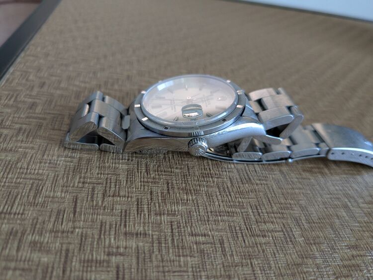 ロレックス パーペチュアルデイト 😗15210（高級時計）の商品画像 - 査定依頼日：2025年7月30日 - 最高査定価格：610,000円