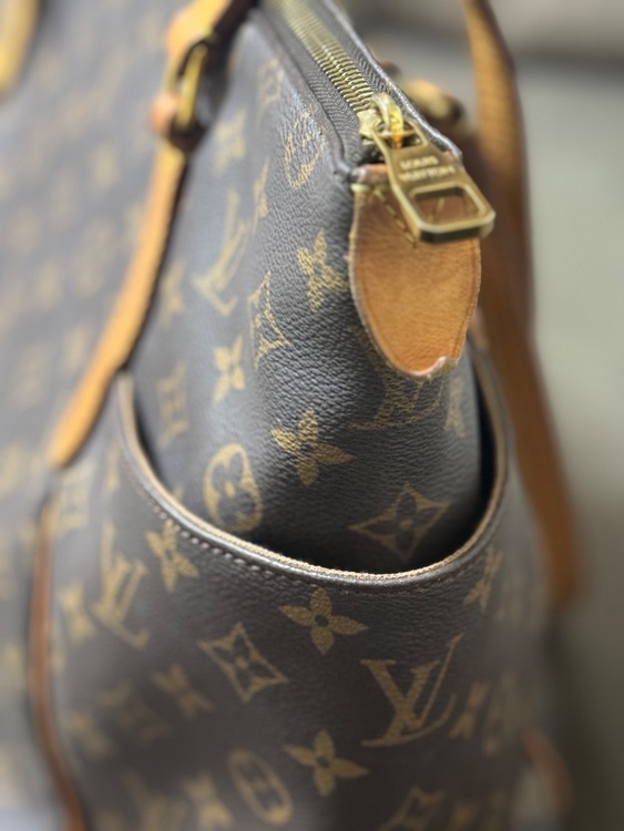 ルイヴィトン モノグラム （ブランドバッグ）の商品画像 - 査定依頼日：2025年7月14日 - 最高査定価格：50,000円