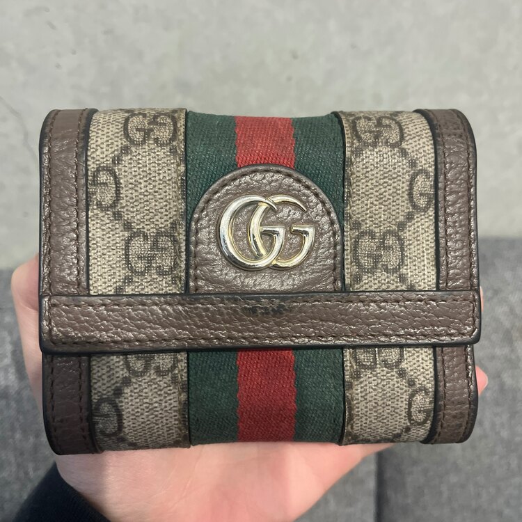 グッチ  オフディア三つ折り財布（ブランド財布・小物）の商品画像 - 査定依頼日：2025年1月17日 - 最高査定価格：10,000円