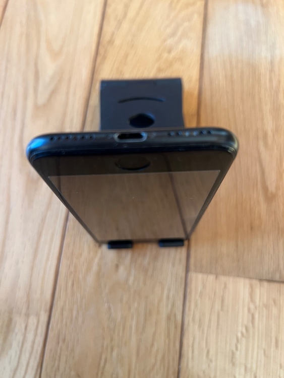 iPhone SE (第 3 世代) 128GB SIMフリー（スマホ）の商品画像 - 査定依頼日：2025年12月9日 - 最高査定価格：20,000円