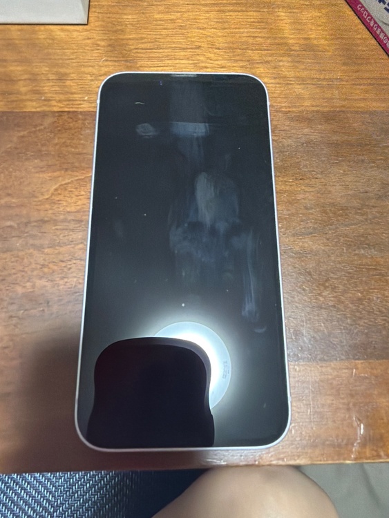 iPhone iPhone 14 256GB SIMフリー（スマホ）の商品画像 - 査定依頼日：2026年6月3日 - 最高査定価格：55,000円