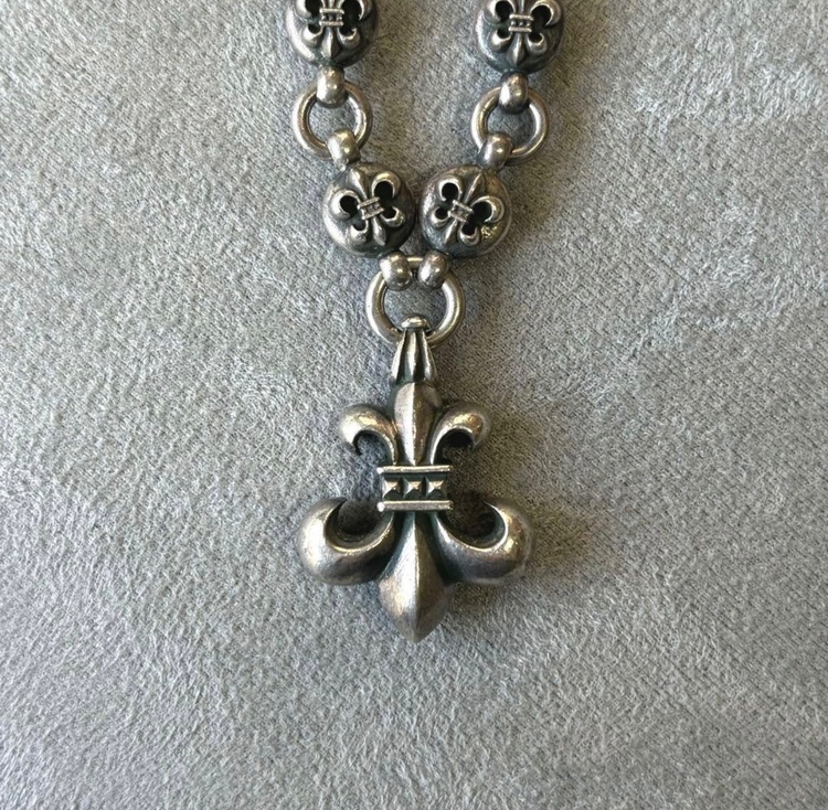 bsフレアボールチェーン　シルバー925（古着・ファッション）の商品画像 - 査定依頼日：2026年1月13日 - 最高査定価格：350,000円