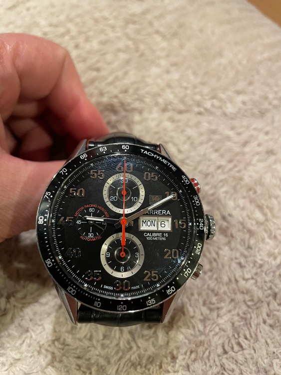 タグホイヤー カレラ CV2A1EEKD7839215/300（高級時計）の商品画像 - 査定依頼日：2026年4月6日 - 最高査定価格：260,000円