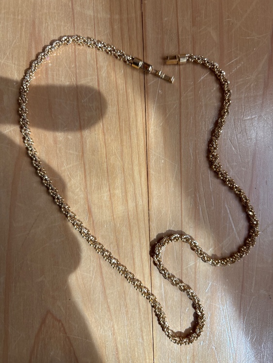 ネックレスK18（金・貴金属）の商品画像 - 査定依頼日：2026年3月1日 - 最高査定価格：200,000円