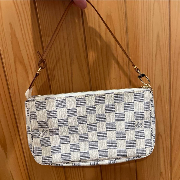 アクセソワール（ブランドバッグ）の商品画像 - 査定依頼日：2025年9月16日 - 最高査定価格：90,000円