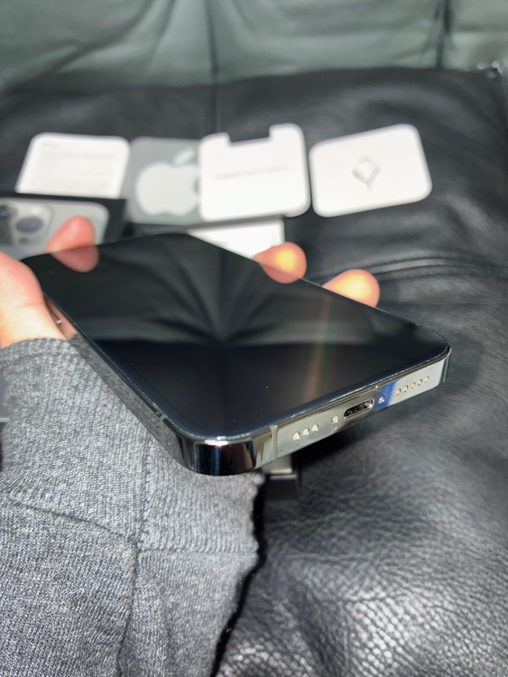 iPhone 13 Pro 128GB au（スマホ）の商品画像 - 査定依頼日：2026年3月15日 - 最高査定価格：38,000円