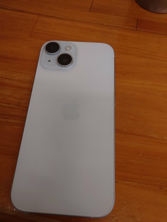 iPhone 15 256GB SIMフリー（スマホ）の商品画像 - 査定依頼日：2026年4月12日 - 最高査定価格：71,000円