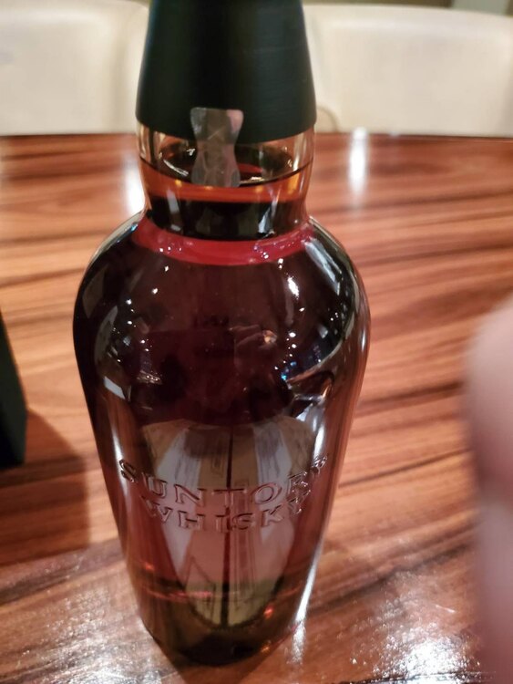 山崎25年（お酒）の商品画像 - 査定依頼日：2025年4月26日 - 最高査定価格：880,000円