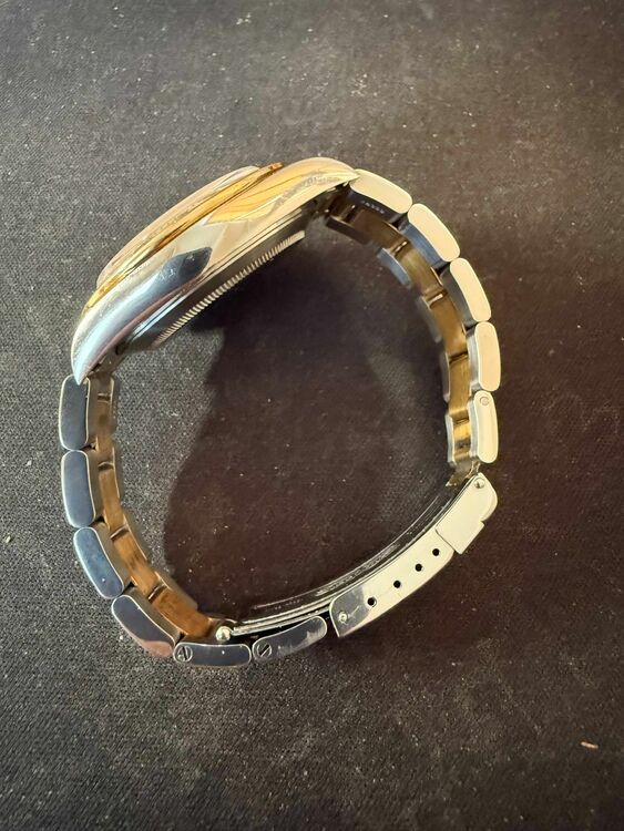 Ref.16523（高級時計）の商品画像 - 査定依頼日：2025年9月9日 - 最高査定価格：2,500,000円