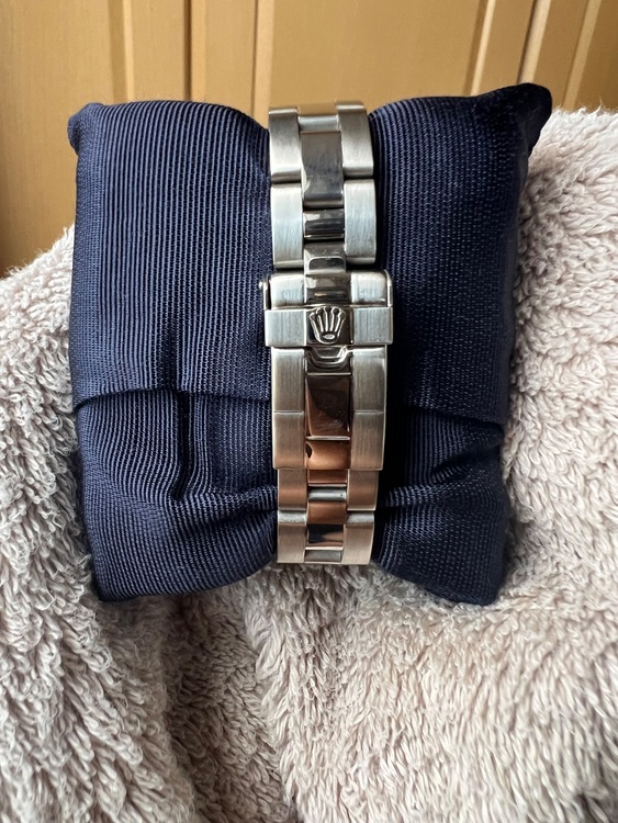 ロレックス ヨットマスター （高級時計）の商品画像 - 査定依頼日：2025年7月15日 - 最高査定価格：1,250,000円