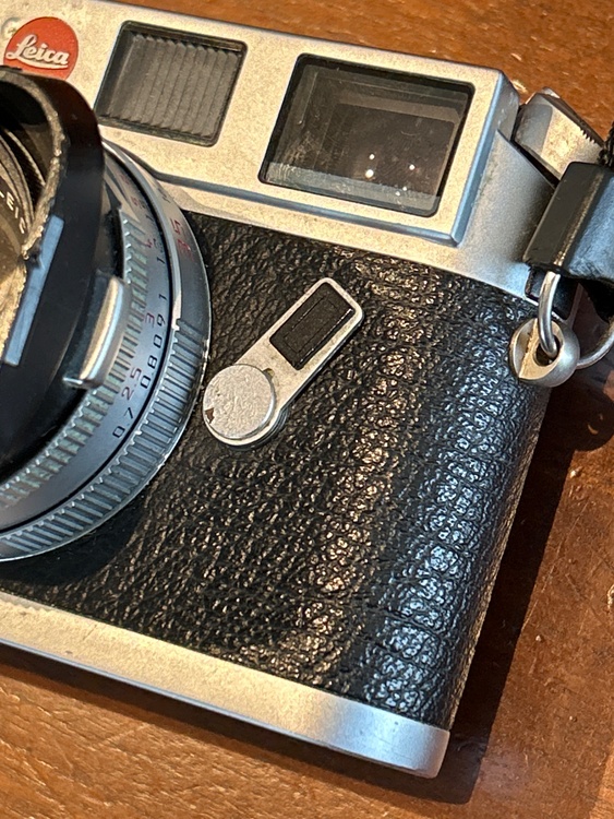 M6（カメラ）の商品画像 - 査定依頼日：2026年3月22日 - 最高査定価格：500,000円