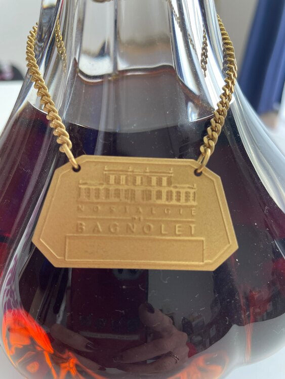 ブランデー ヘネシー （お酒）の商品画像 - 査定依頼日：2025年3月30日 - 最高査定価格：90,000円