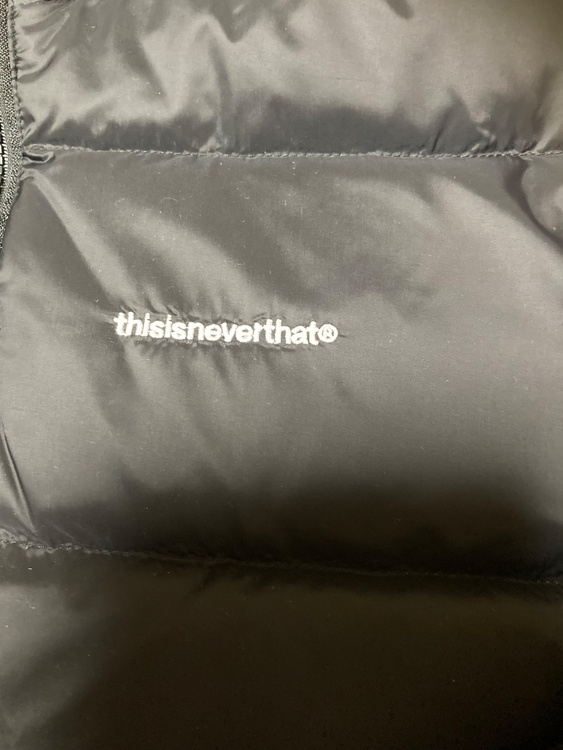 thisisneverthat（古着・ファッション）の商品画像 - 査定依頼日：2026年3月10日 - 最高査定価格：100,000円