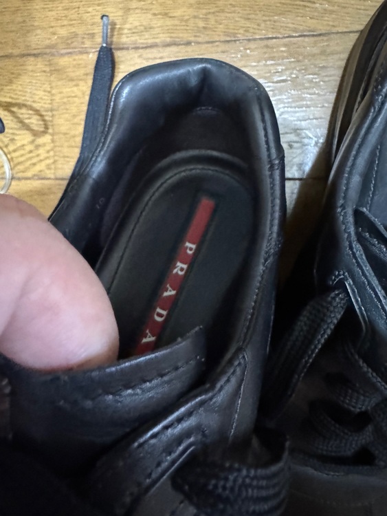 プラダ  （ブランドバッグ）の商品画像 - 査定依頼日：2025年7月29日 - 最高査定価格：15,000円