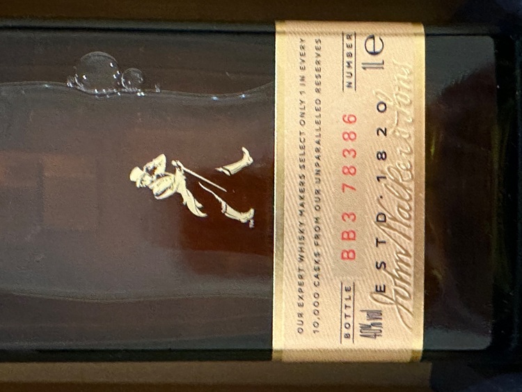 ウイスキー ジョニーウォーカー （お酒）の商品画像 - 査定依頼日：2025年9月1日 - 最高査定価格：12,000円