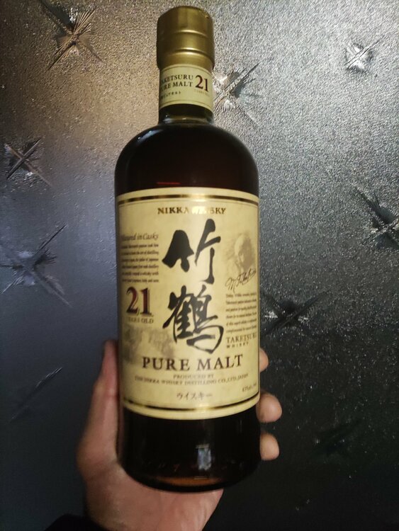 ウイスキー サントリー山崎 （お酒）の商品画像 - 査定依頼日：2026年2月25日 - 最高査定価格：98,000円