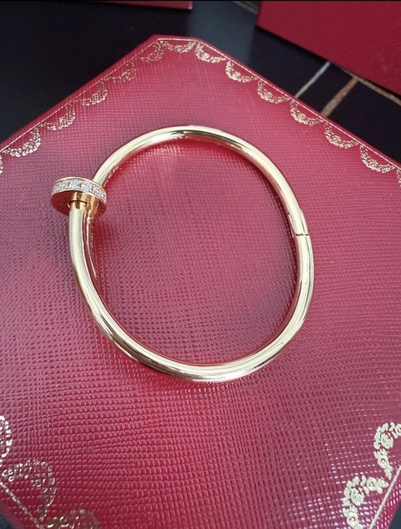 Cartier（金・貴金属）の商品画像 - 査定依頼日：2026年2月8日 - 最高査定価格：1,300,000円