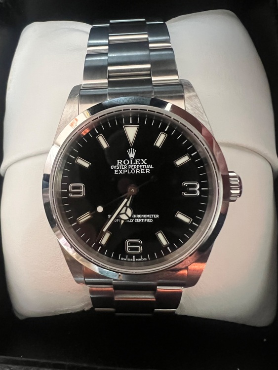エクスプローラー1  114270（高級時計）の商品画像 - 査定依頼日：2025年11月17日 - 最高査定価格：1,000,000円