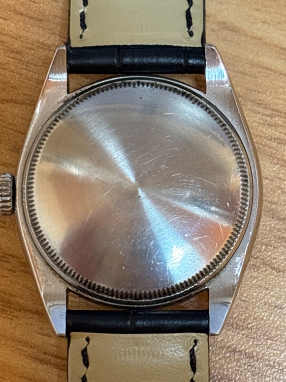 オイスターパーペチュアル 1951年（高級時計）の商品画像 - 査定依頼日：2025年11月1日 - 最高査定価格：800,000円