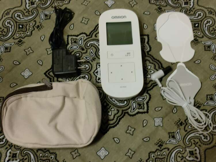 オムロン 温熱低周波治療器（コスメ・美容・健康器具）の商品画像 - 査定依頼日：2024年7月17日