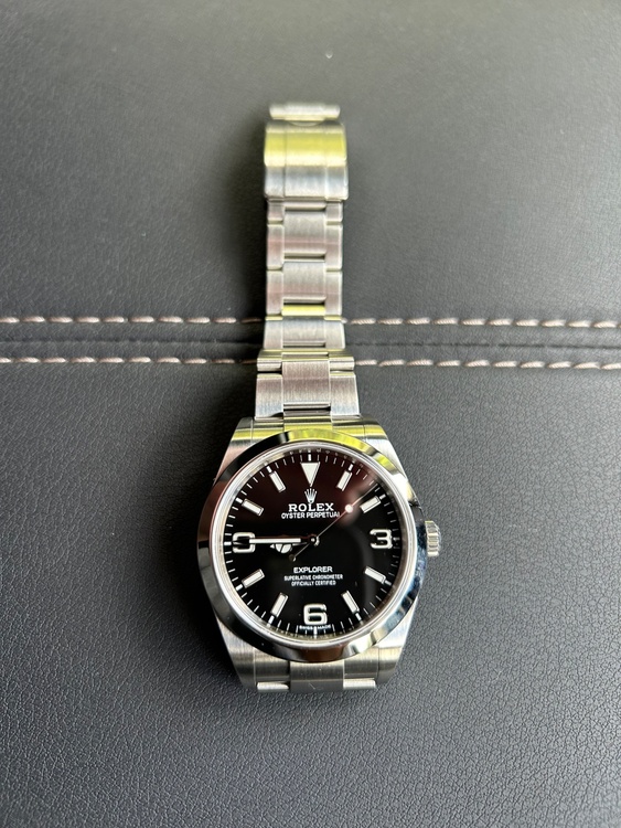 ロレックス エクスプローラー 21427（高級時計）の商品画像 - 査定依頼日：2025年12月14日 - 最高査定価格：1,150,000円