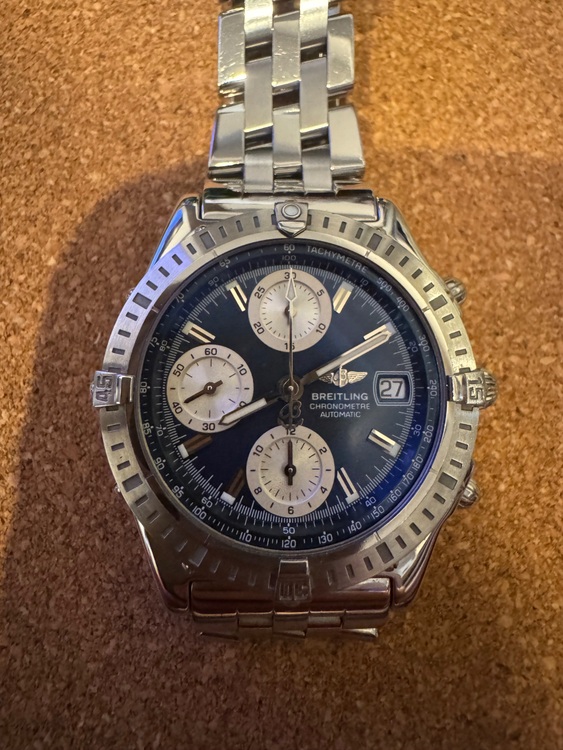 ブライトリング クロノマット 東（高級時計）の商品画像 - 査定依頼日：2025年8月2日 - 最高査定価格：330,000円