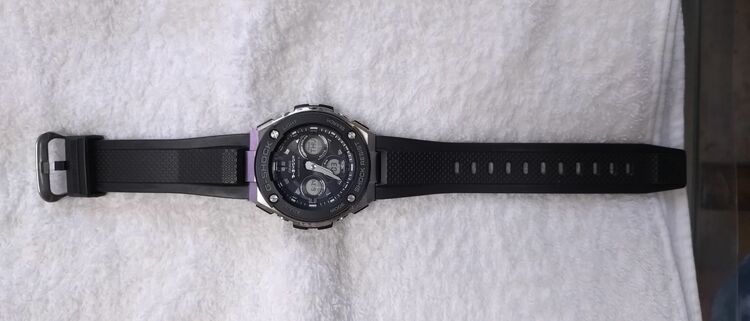 G-SHOCK その他 GST-W300（高級時計）の商品画像 - 査定依頼日：2025年7月24日 - 最高査定価格：13,000円
