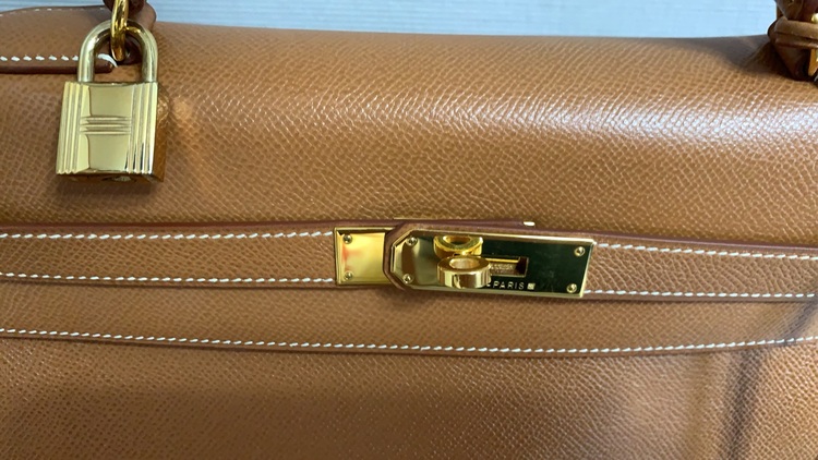 エルメスケリー　32センチ（ブランドバッグ）の商品画像 - 査定依頼日：2025年11月10日 - 最高査定価格：1,400,000円