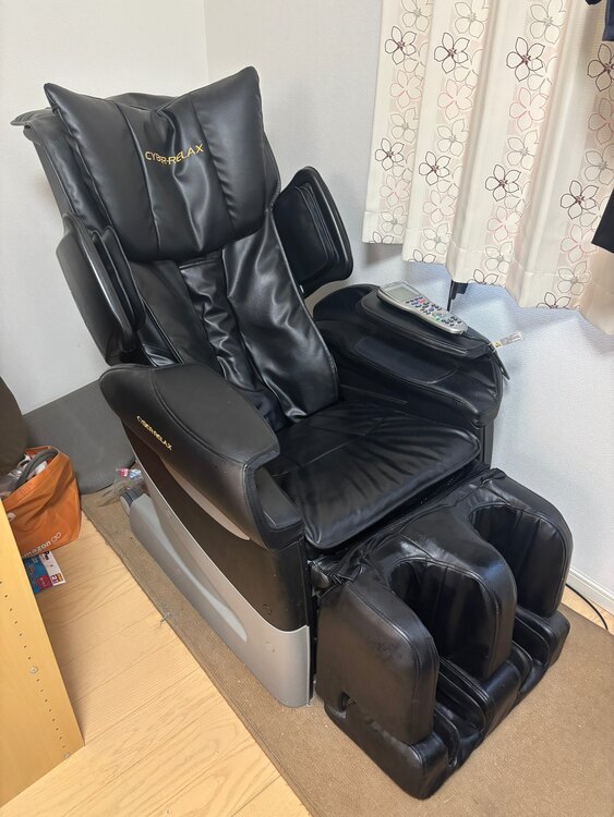 マッサージチェア（コスメ・美容・健康器具）の商品画像 - 査定依頼日：2025年4月10日 - 最高査定価格：1,000円