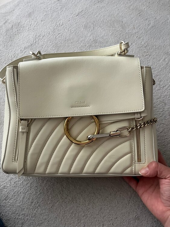 型番不明（ブランドバッグ）の商品画像 - 査定依頼日：2025年3月31日