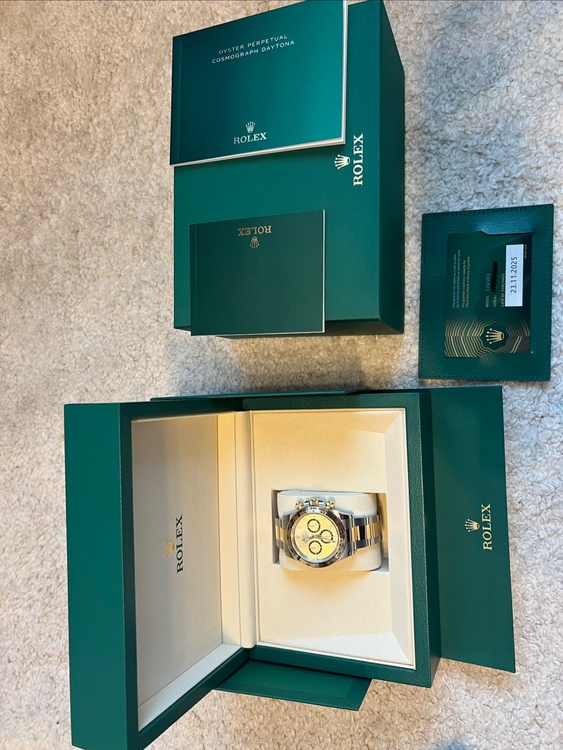 126503（高級時計）の商品画像 - 査定依頼日：2026年3月7日 - 最高査定価格：4,400,000円