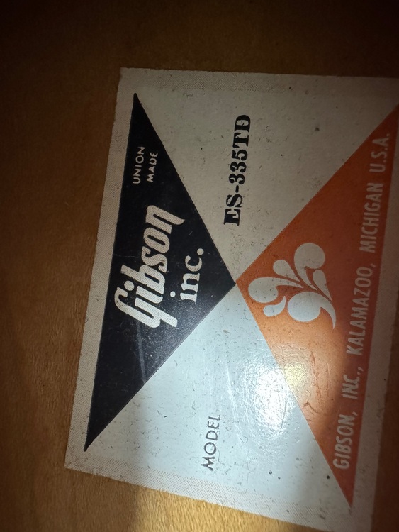  ES-335TD 72128063（ピアノ・楽器・PA機材）の商品画像 - 査定依頼日：2025年11月8日 - 最高査定価格：350,000円