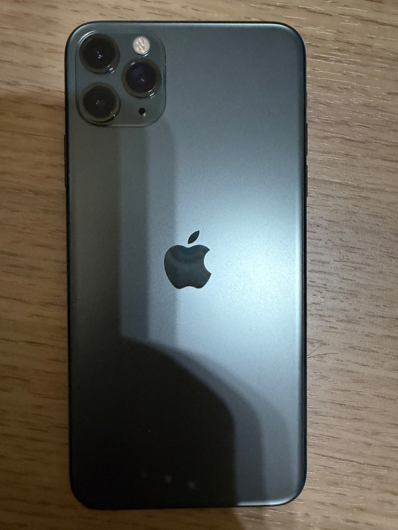 iPhone11 Pro Max 512GB Softbank（スマホ）の商品画像 - 査定依頼日：2026年2月15日 - 最高査定価格：33,000円