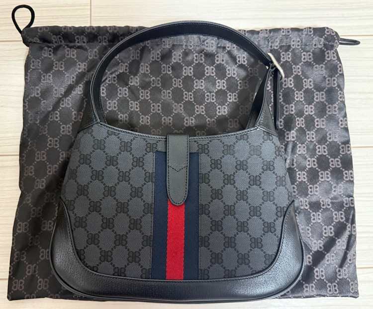 バレンシアガ×グッチ THE HACKER SMALL（ブランドバッグ）の商品画像 - 査定依頼日：2025年10月20日 - 最高査定価格：130,000円