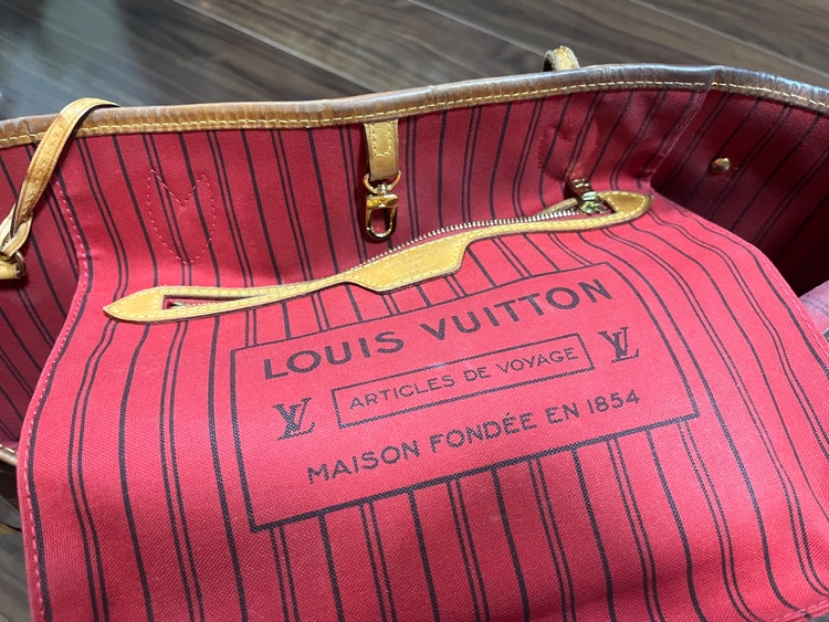 ルイヴィトン モノグラム （ブランドバッグ）の商品画像 - 査定依頼日：2025年12月14日 - 最高査定価格：90,000円