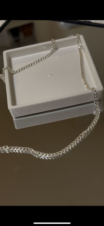 シルバーネックレス メンズ 925（40cm／10g）（金・貴金属）の商品画像 - 査定依頼日：2025年10月21日 - 最高査定価格：2,000円