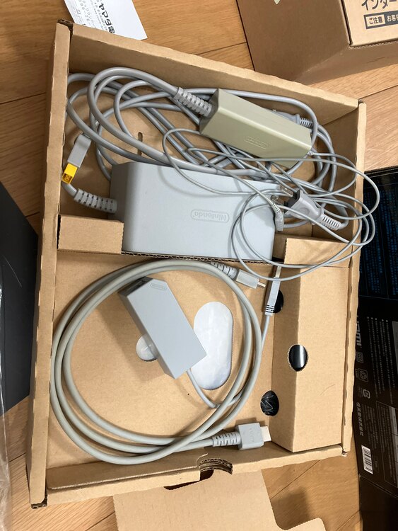 Wii U（ゲーム機本体・ゲームソフト）の商品画像 - 査定依頼日：2025年4月14日 - 最高査定価格：3,600円