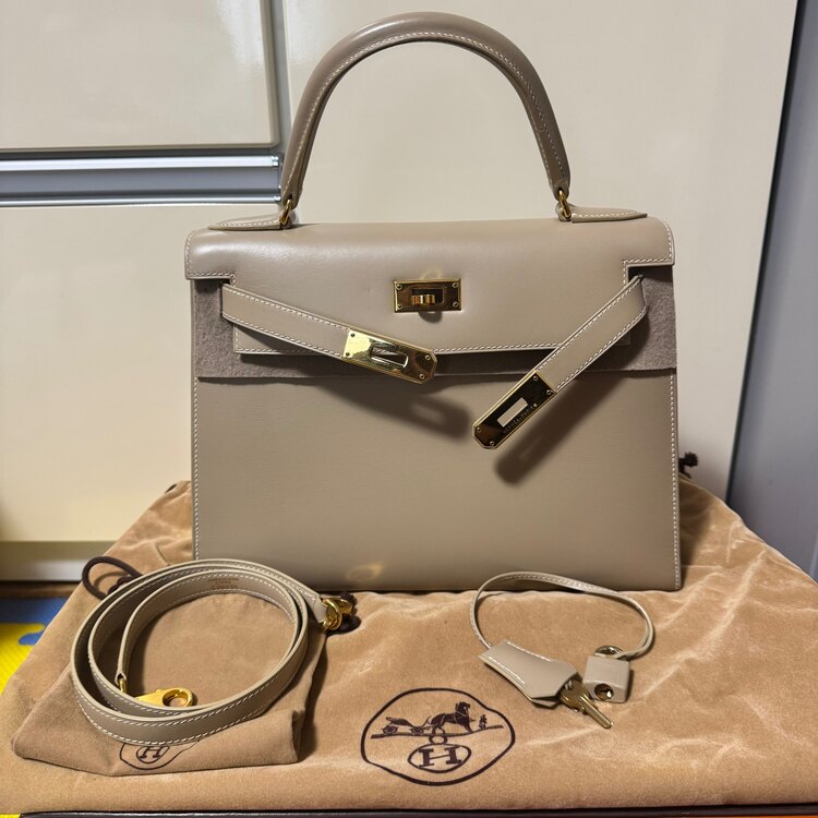 エルメス ケリー （ブランドバッグ）の商品画像 - 査定依頼日：2025年5月15日 - 最高査定価格：15,000,000円