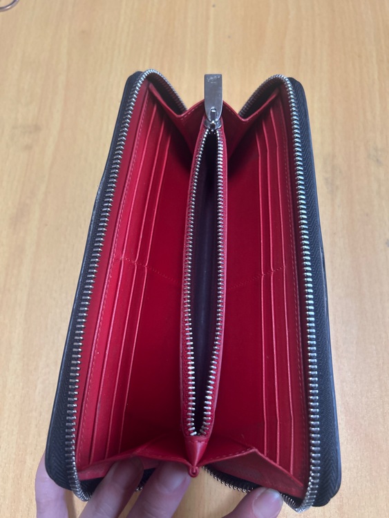 3195121（古着・ファッション）の商品画像 - 査定依頼日：2025年8月21日 - 最高査定価格：5,500円