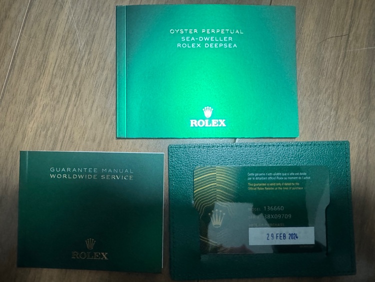 136660（高級時計）の商品画像 - 査定依頼日：2025年10月27日 - 最高査定価格：2,100,000円