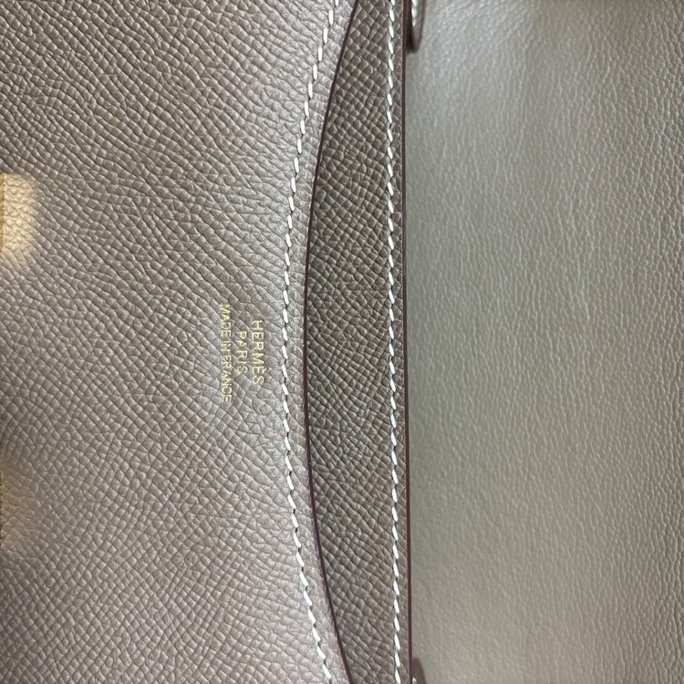 コンスタンスミニ（ブランドバッグ）の商品画像 - 査定依頼日：2026年1月4日 - 最高査定価格：1,500,000円