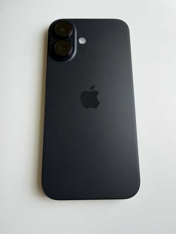 iPhone iPhone 16 128GB SIMフリー（スマホ）の商品画像 - 査定依頼日：2026年8月19日 - 最高査定価格：89,000円